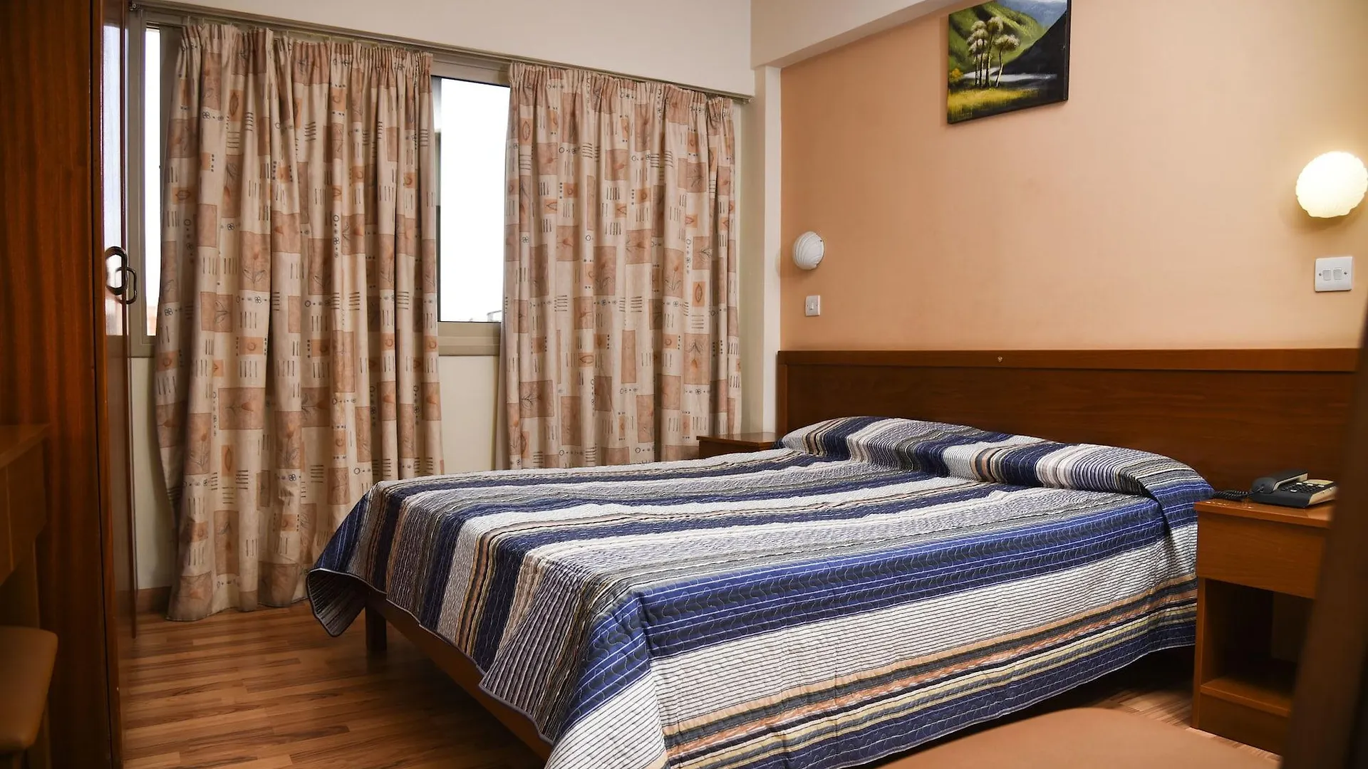 Elysso Hotel Larnaca