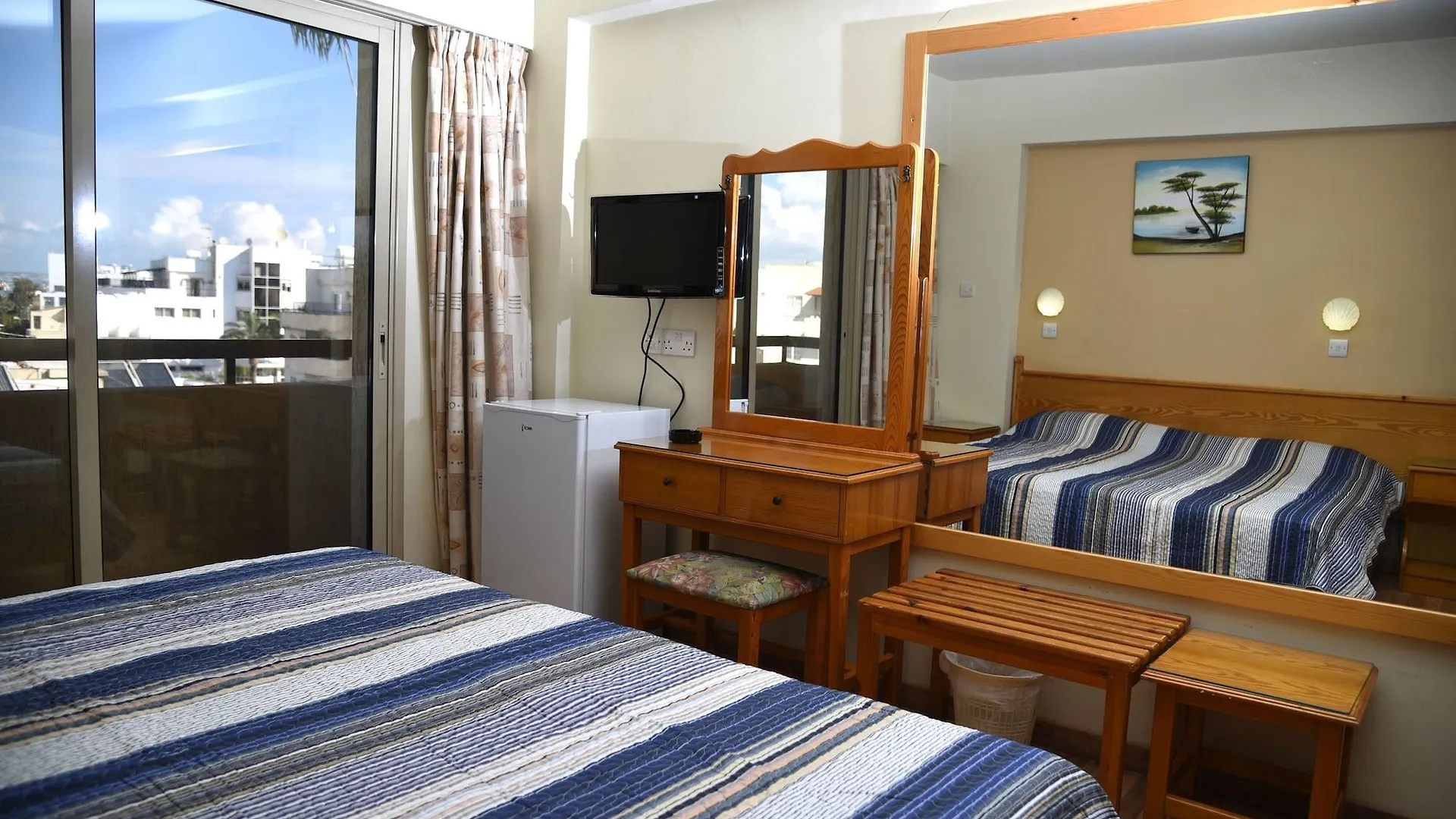 Elysso Hotel Larnaca