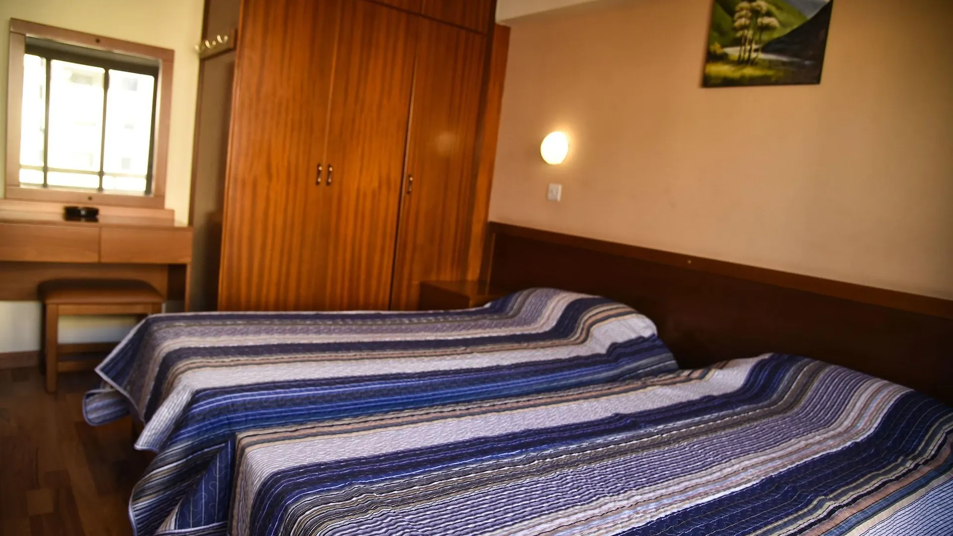 Elysso Hotel Larnaca 2*,  Cyprus