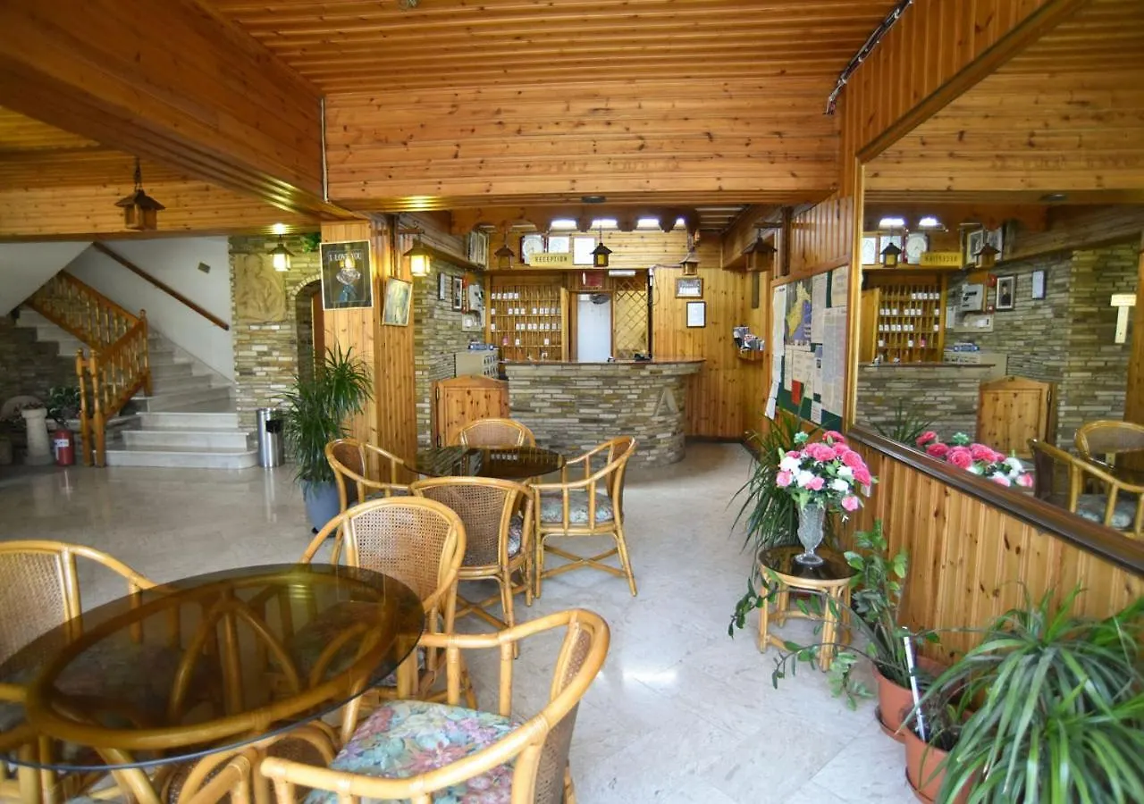 Elysso Hotel Larnaca